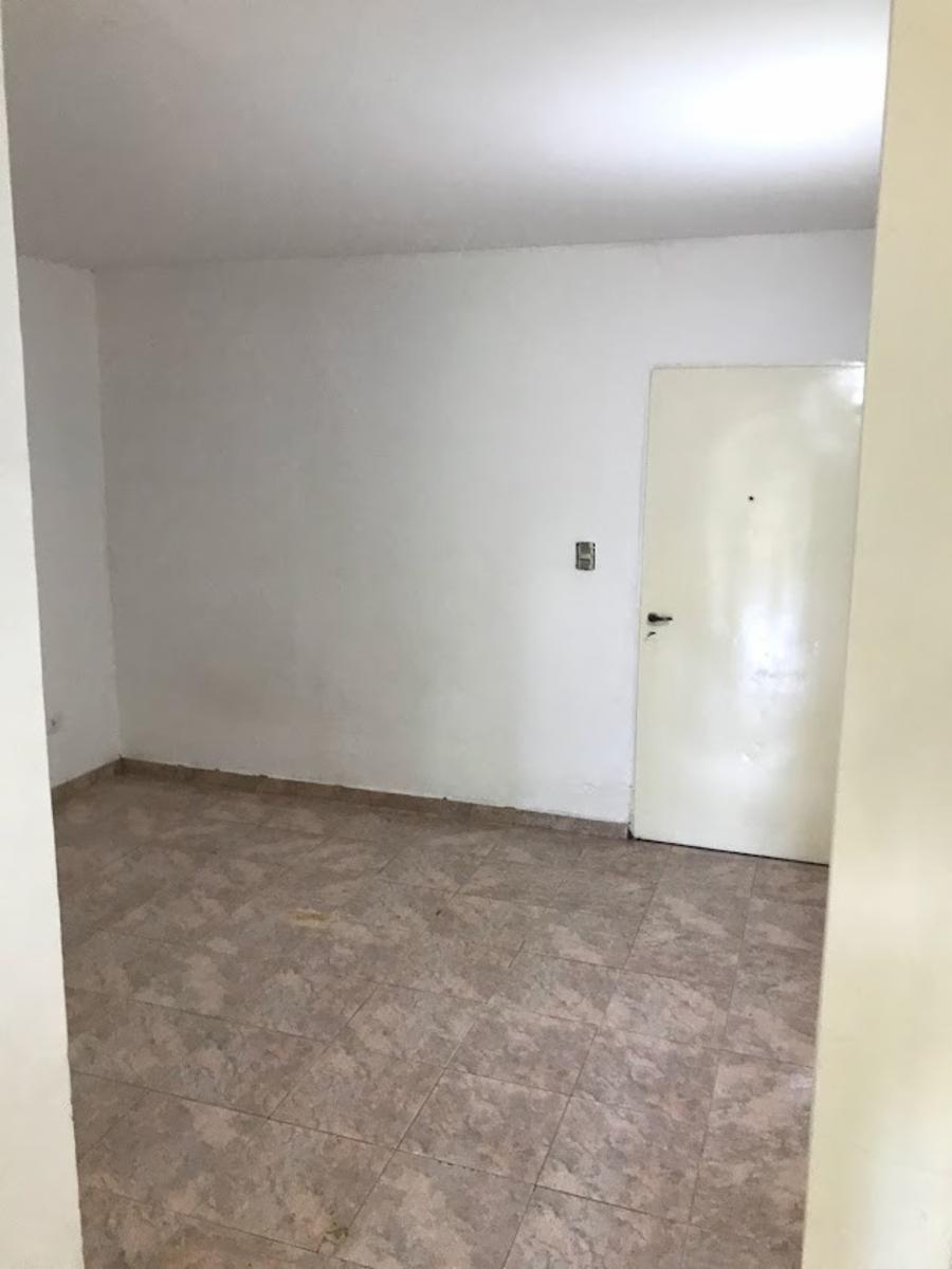 BATLE Y ORDOÑEZ 1470 · Hurlingham — foto 5