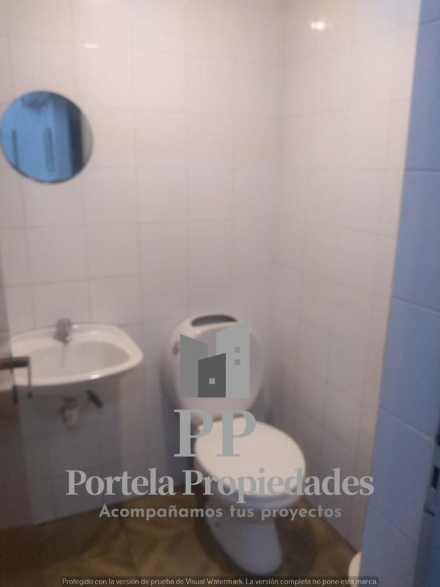 Machado 1028 · Morón — foto 22