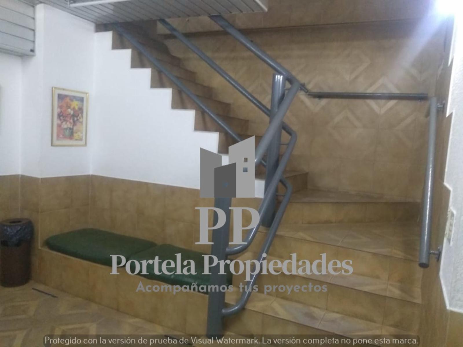 Machado 1028 · Morón — foto 26