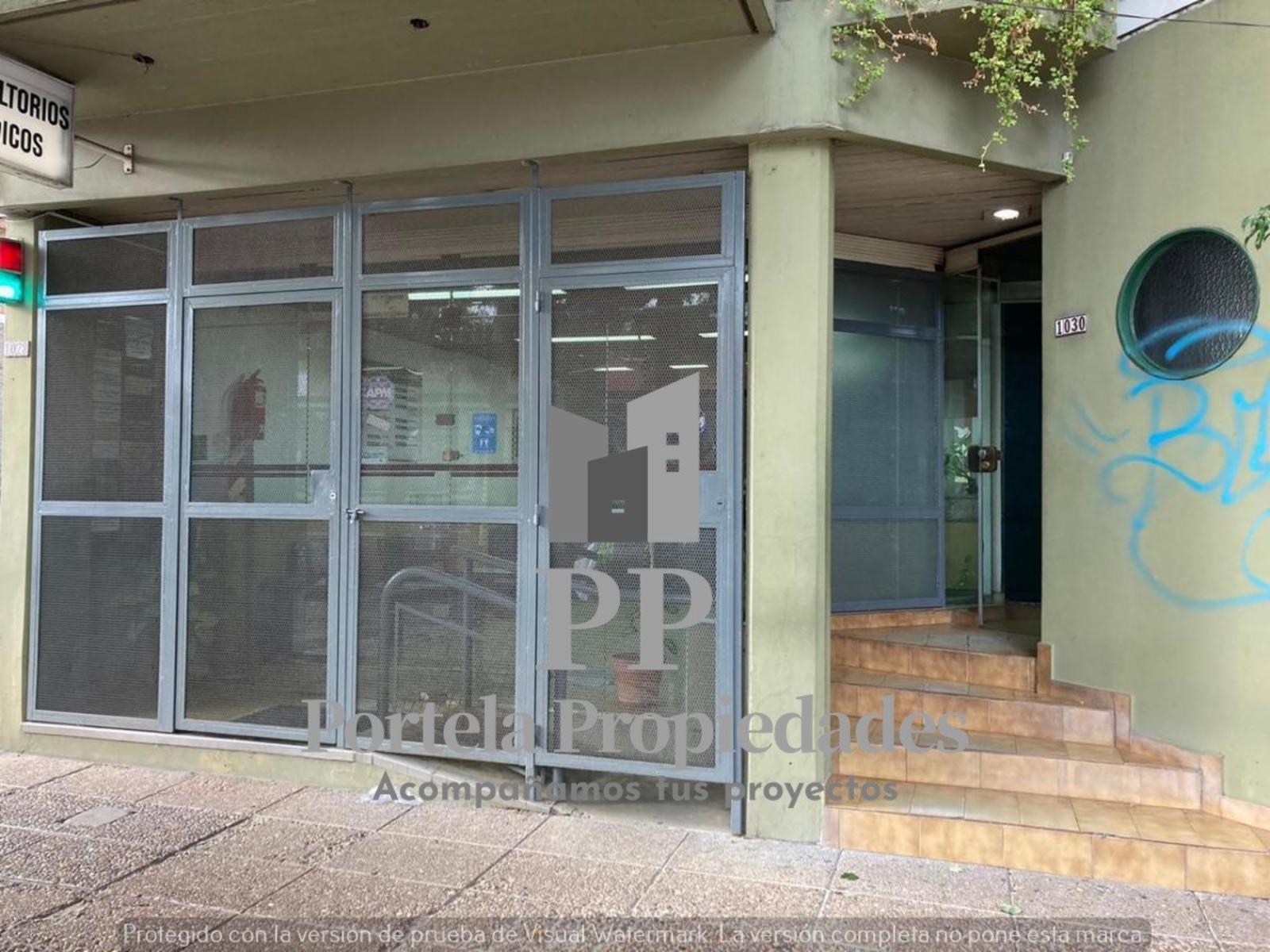 Machado 1028 · Morón — foto 4