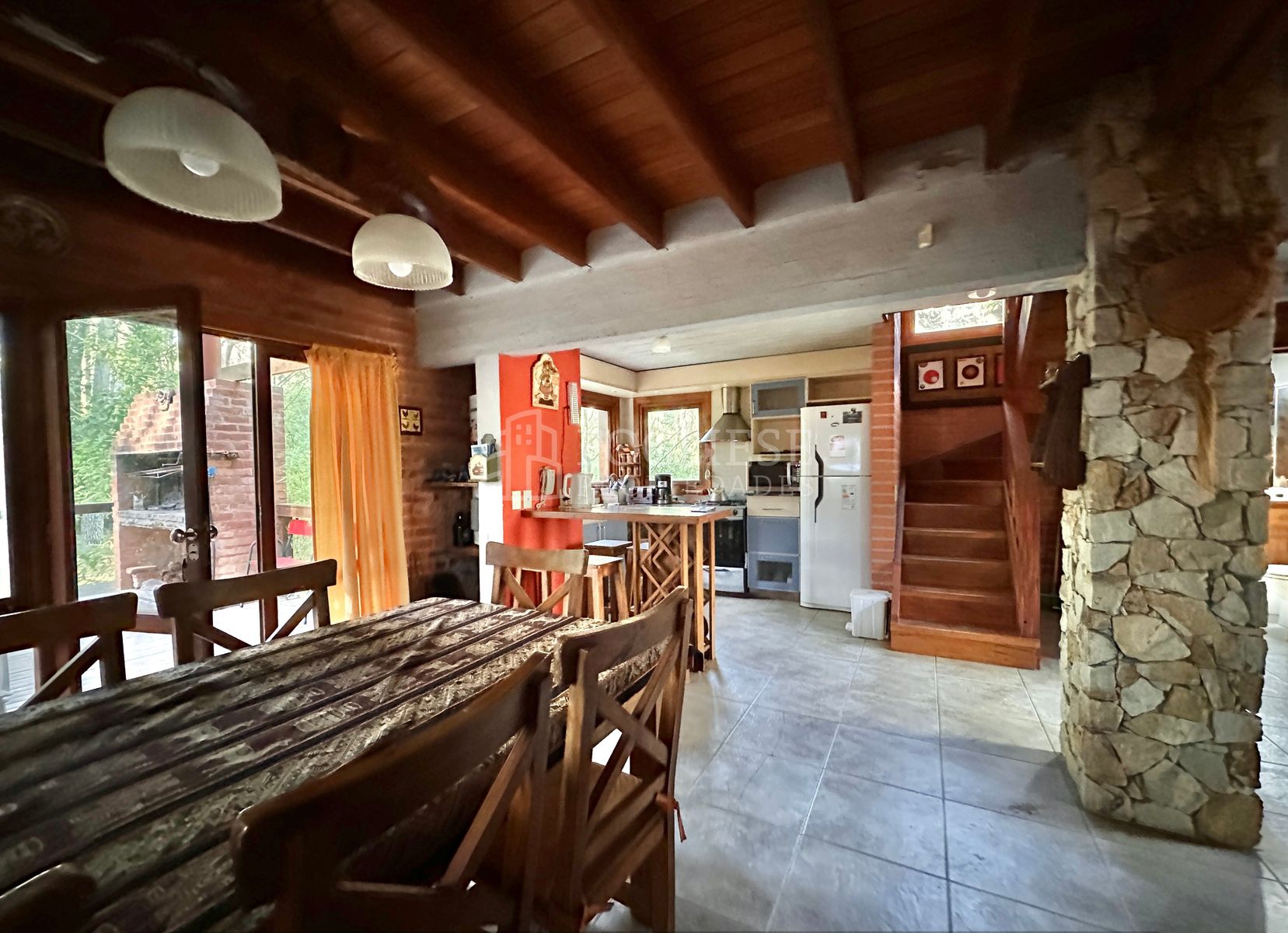 Albatros entre Hernandez y Guerrero · Villa Gesell — foto 4