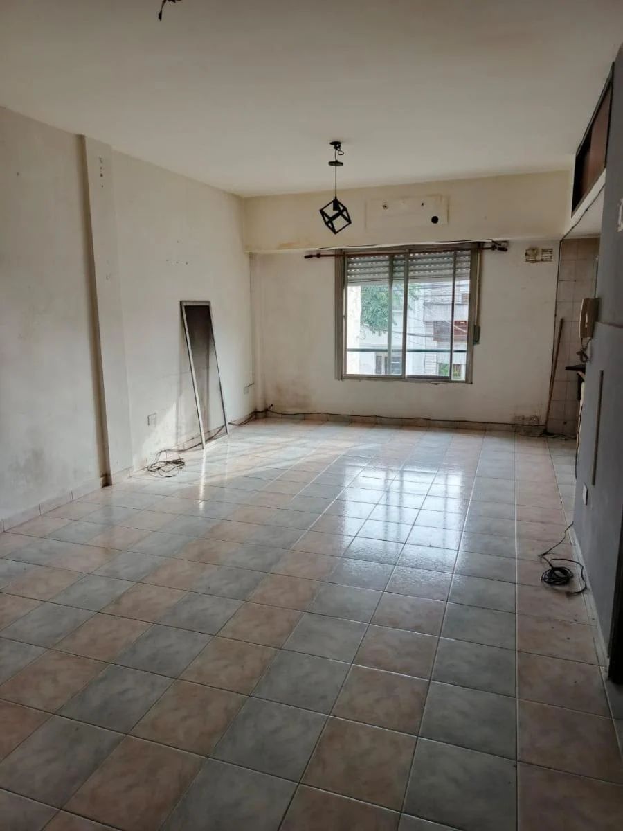ZEBALLOS 1574 · Avellaneda — foto 6
