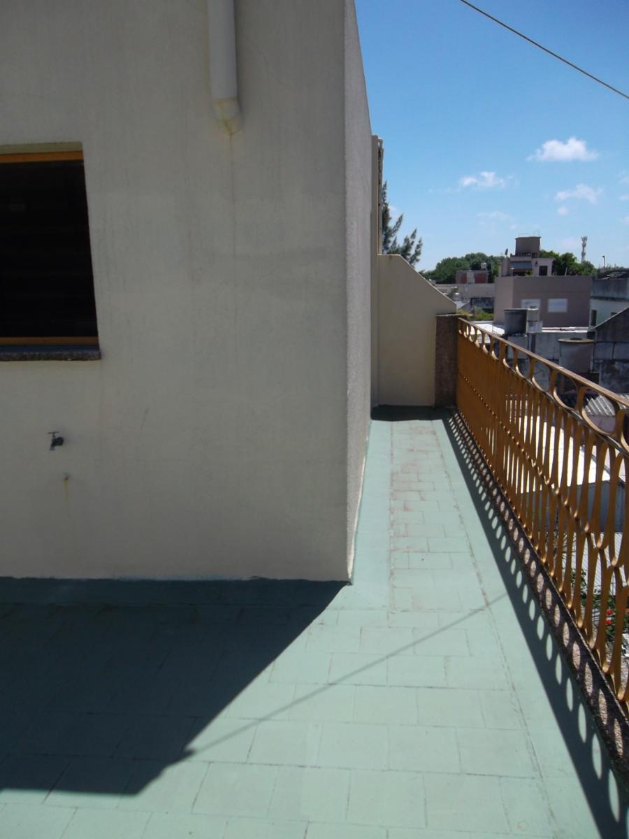 Biarritz 3569 · San Martín — foto 9