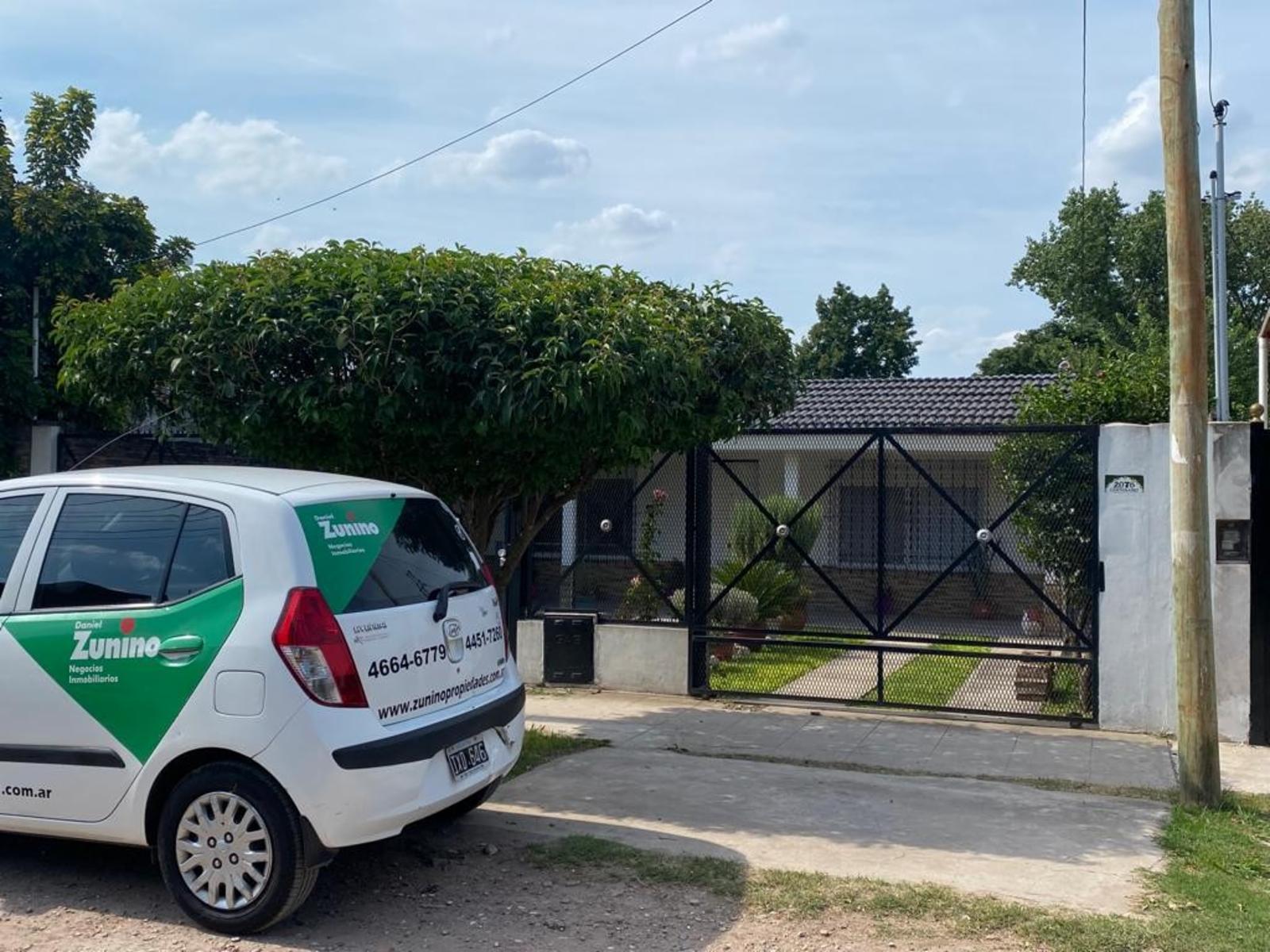 Excelente casa a la venta en José C Paz