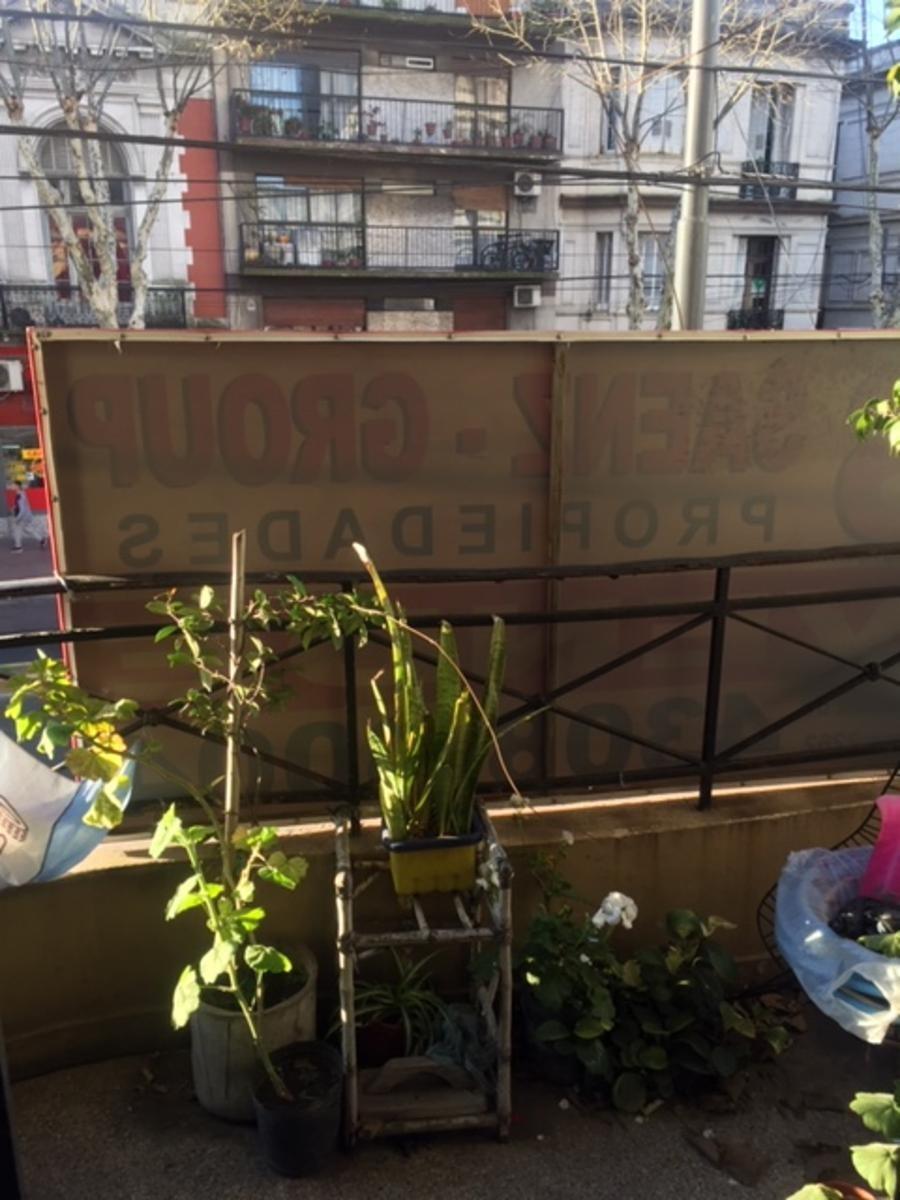 av Caseros 2700 · Parque Patricios — foto 3