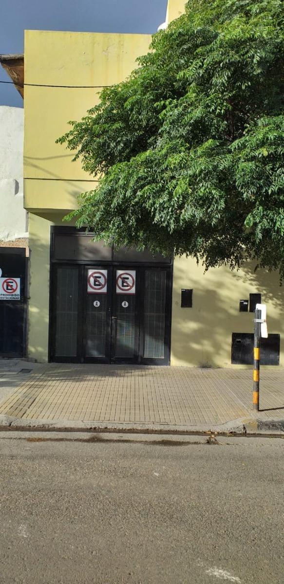 mengelle 210 · General Roca — foto 4