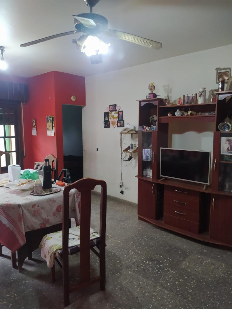 Caaguazú 1442 · Merlo — foto 5