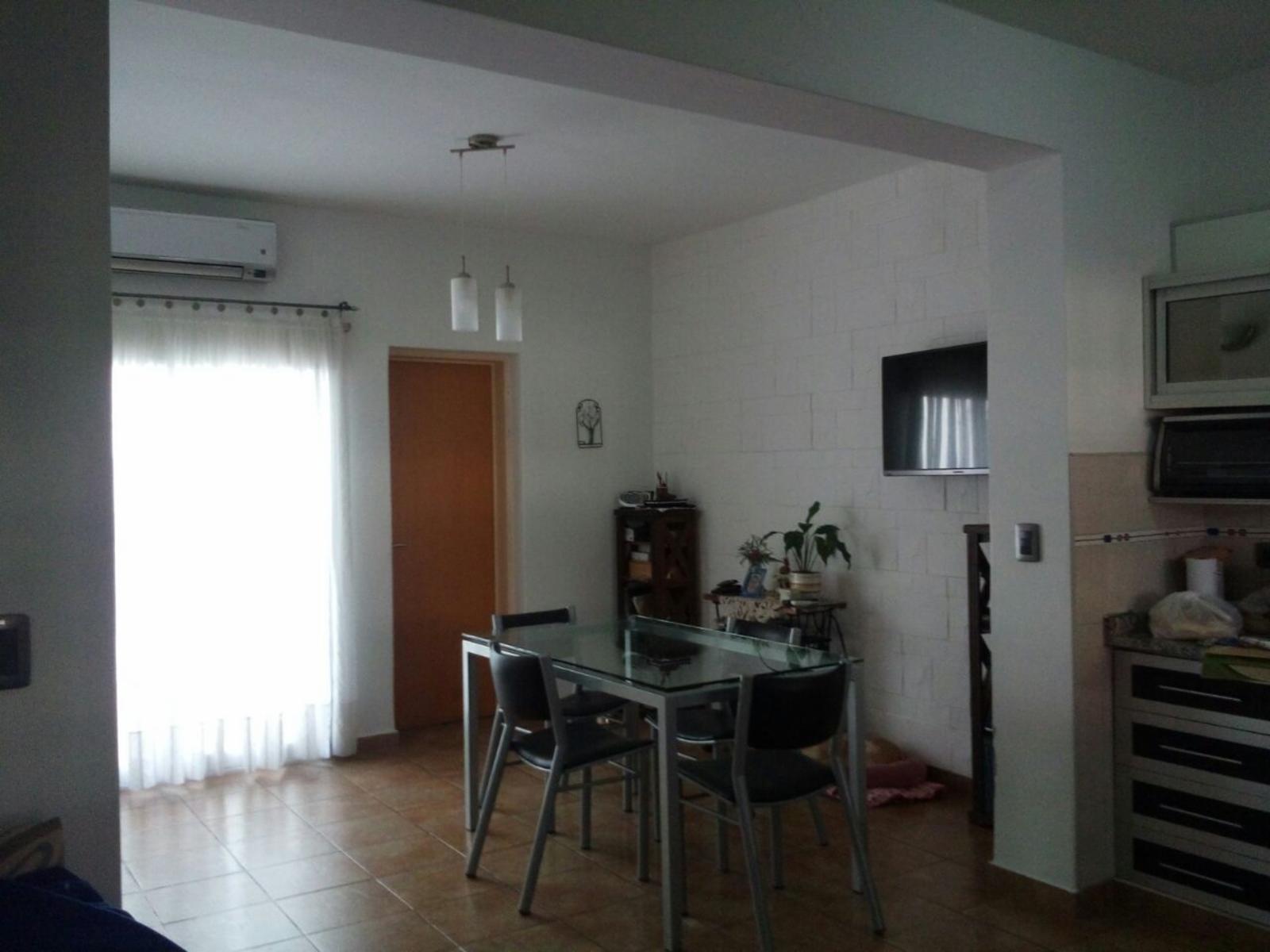 JUAN XXIII · Tres De Febrero — foto 3