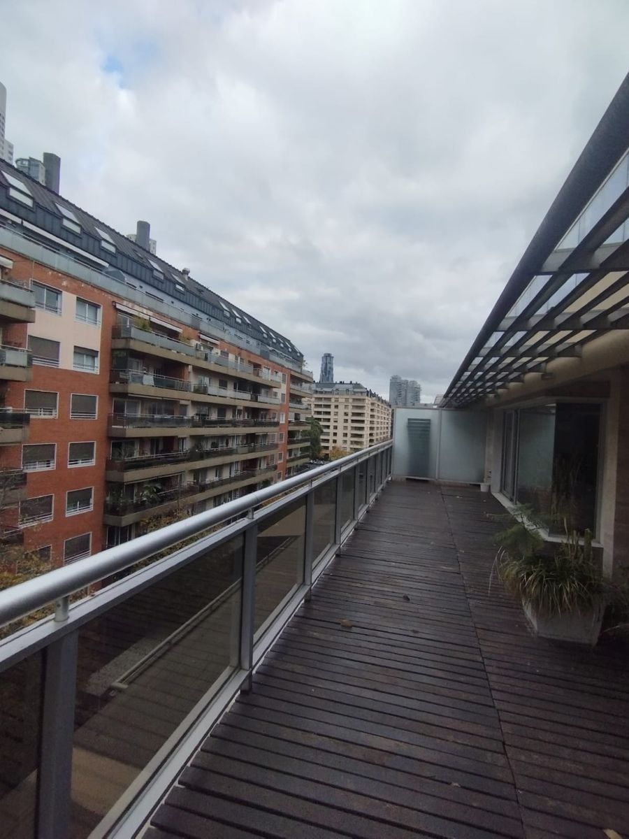 Olga Constantini 1100 · Puerto Madero — foto 31