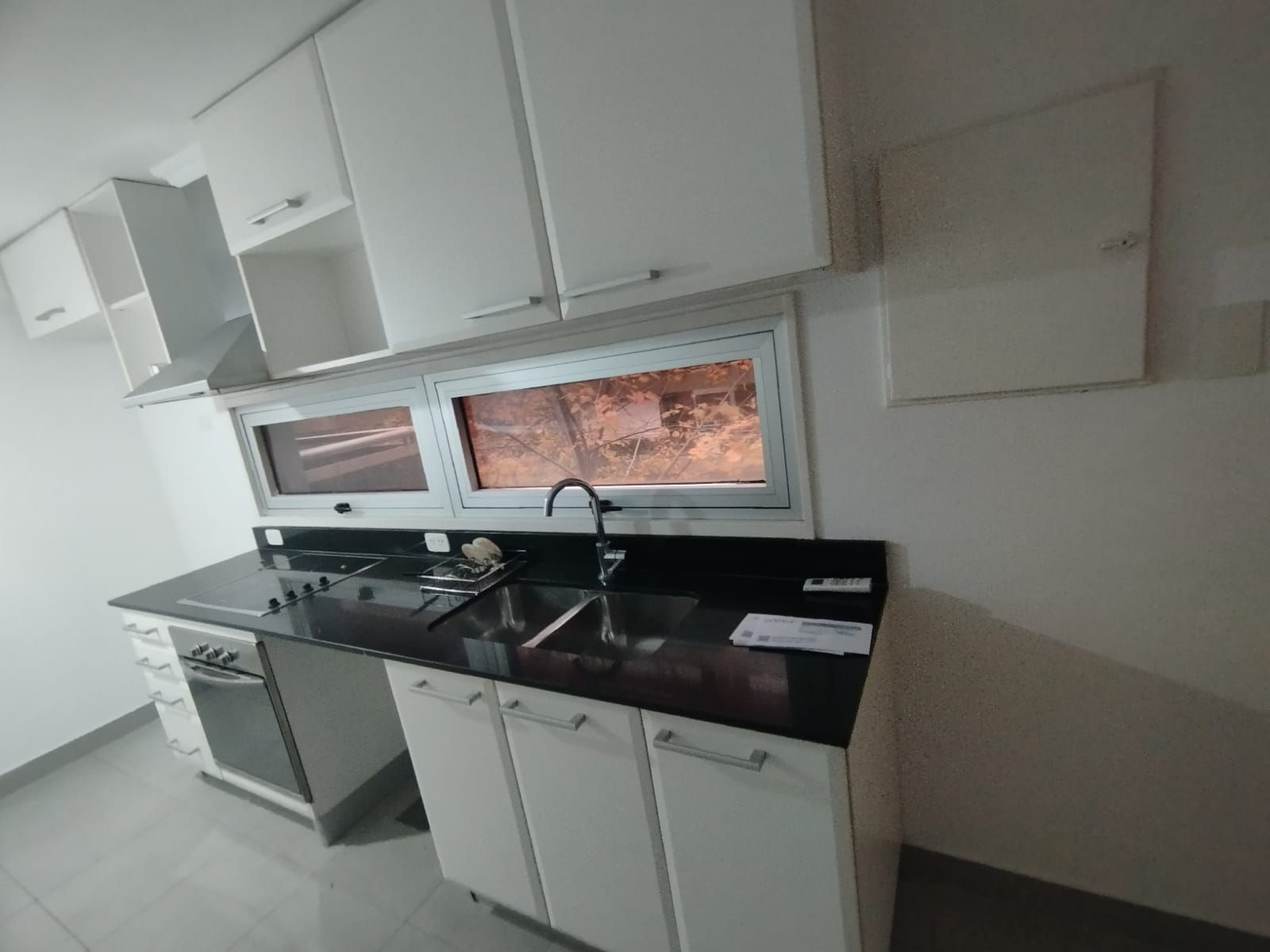 Olga Constantini 1100 · Puerto Madero — foto 8