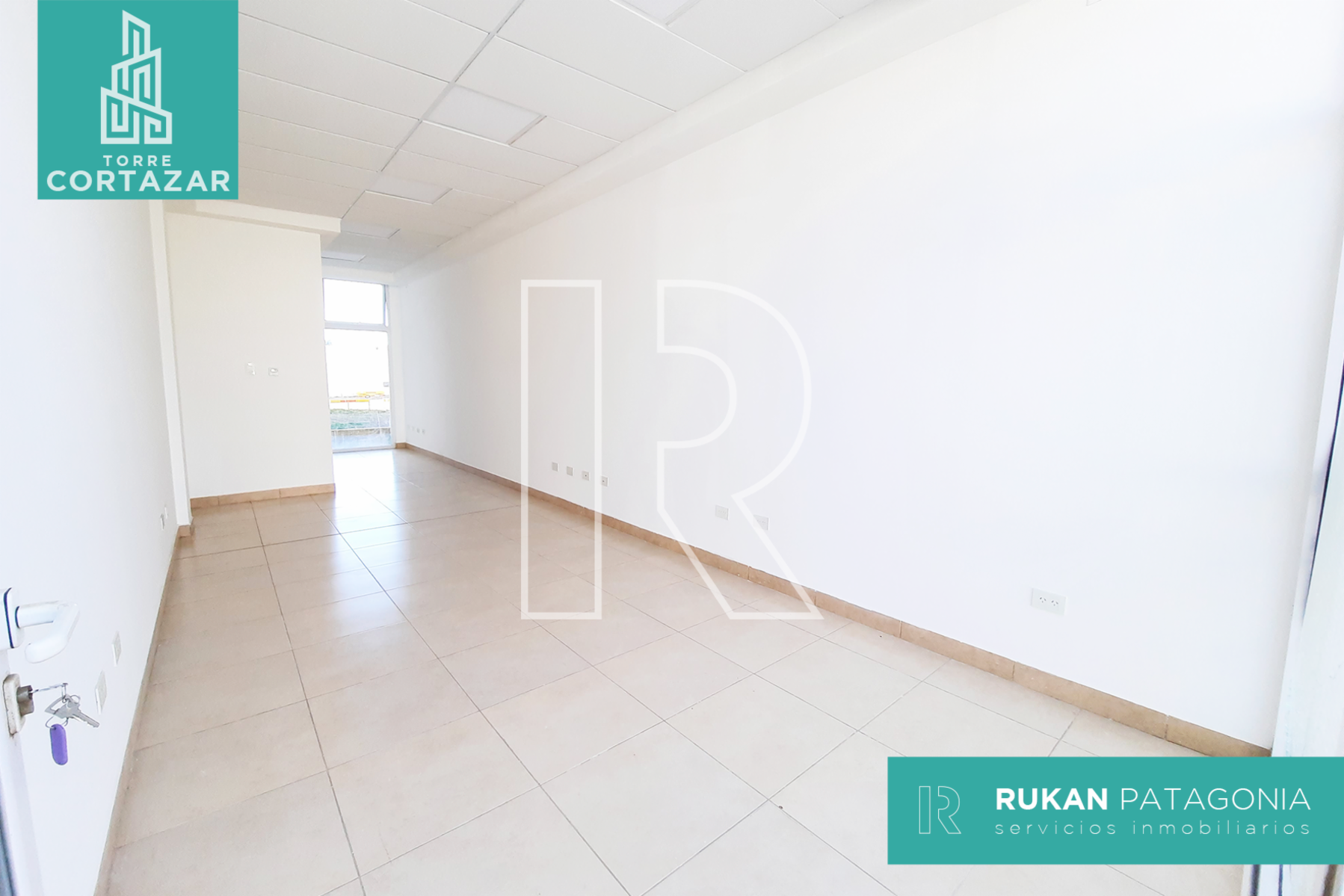 #Alquiler_RUKAN Local Comercial | TORRE CORTAZAR | Local 8 | 37 m2|Calle J. M. ESTRADA | Caleta Olivia.