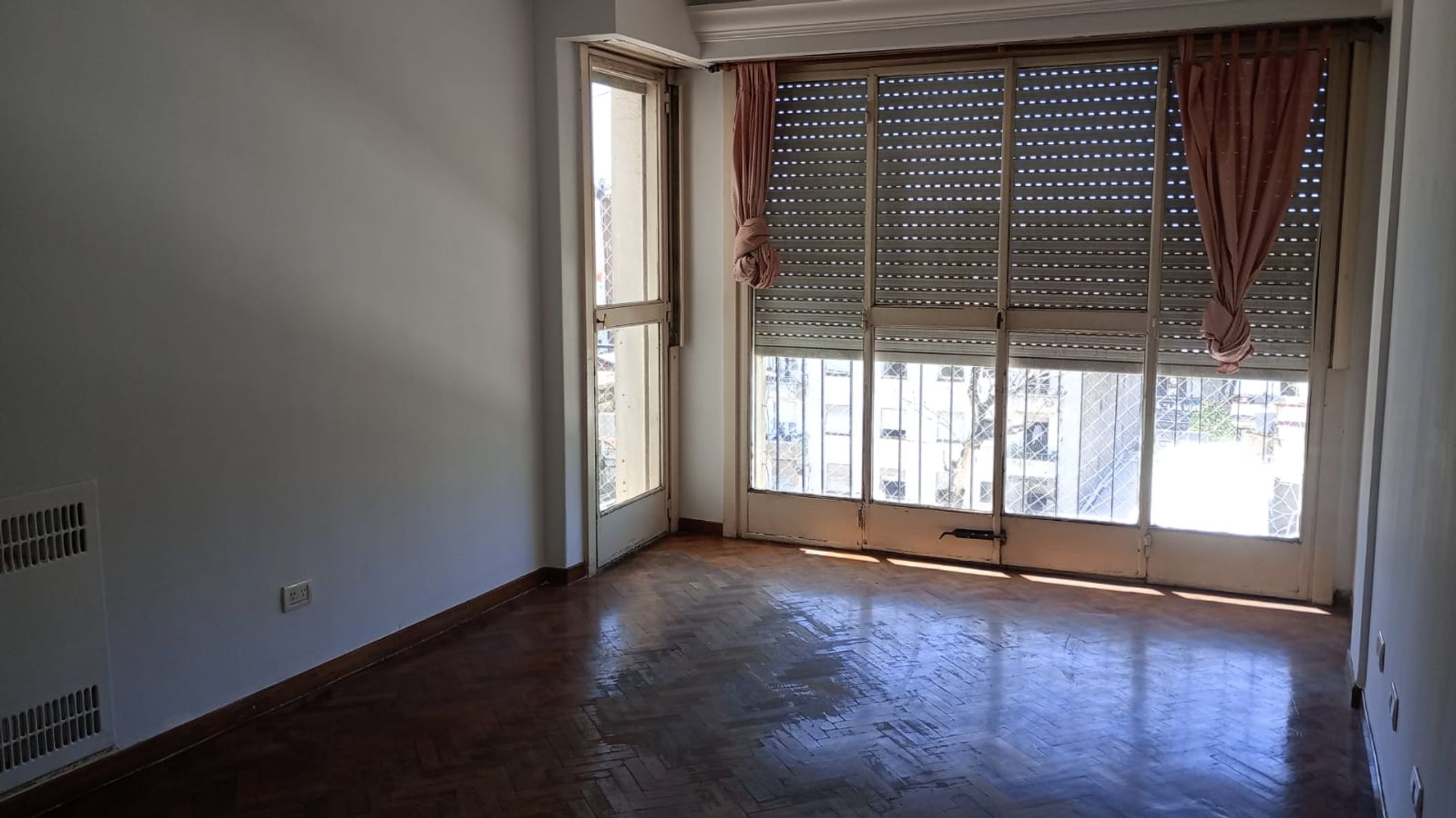 GENERAL PAZ 10750 · Liniers — foto 3