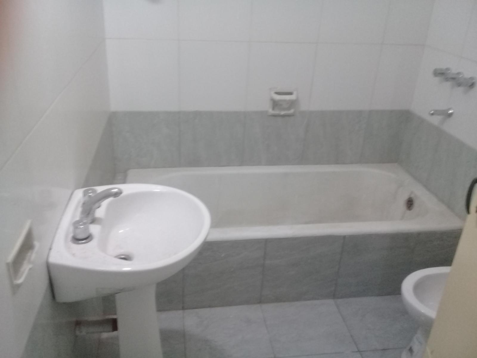ROLDAN 2866 · San Martín — foto 11