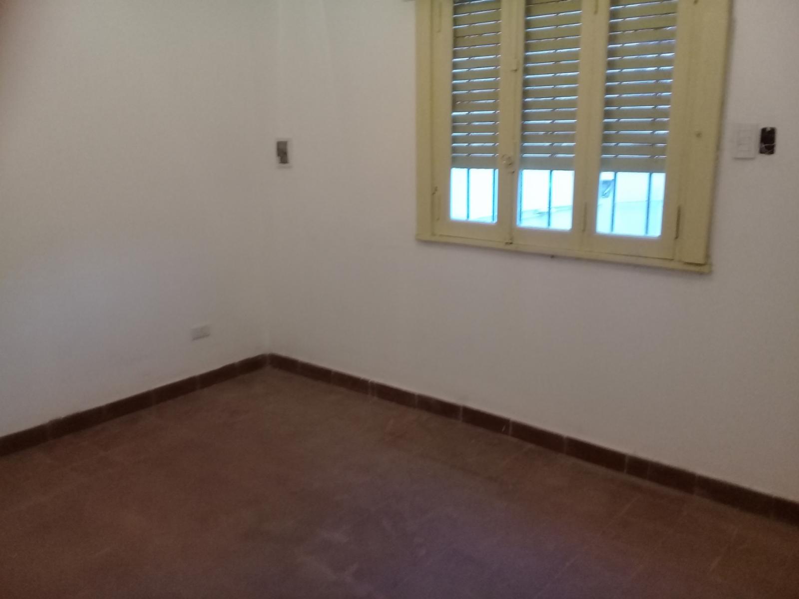 ROLDAN 2866 · San Martín — foto 6