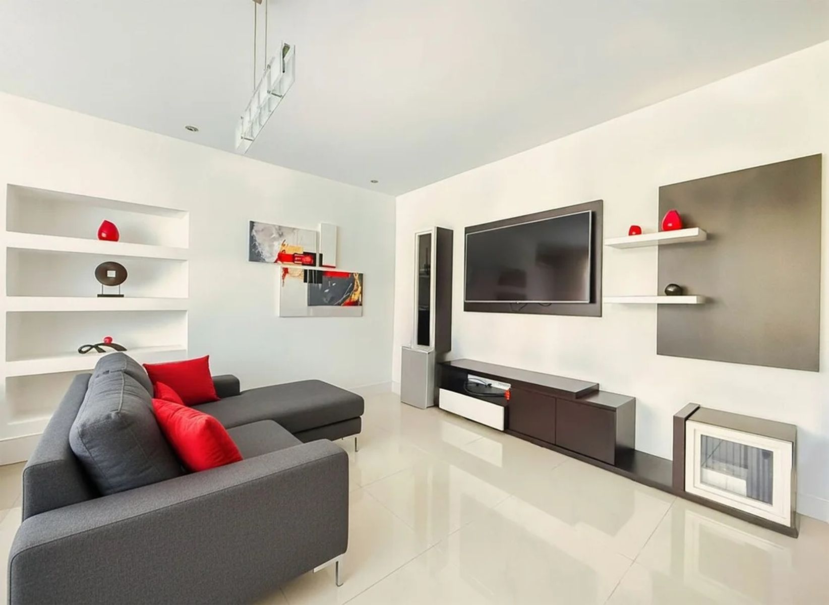 CASA EN VENTA 5 AMBIENTES LAUQUEN CENTRO APTA CREDITO