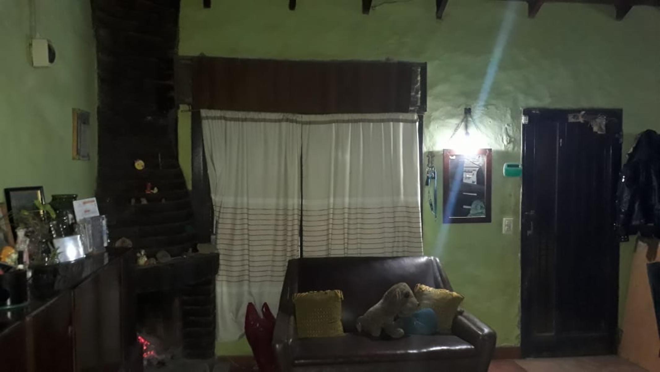 Larreta 1200, Barrio Almafuerte, Glew · Almirante Brown — foto 3