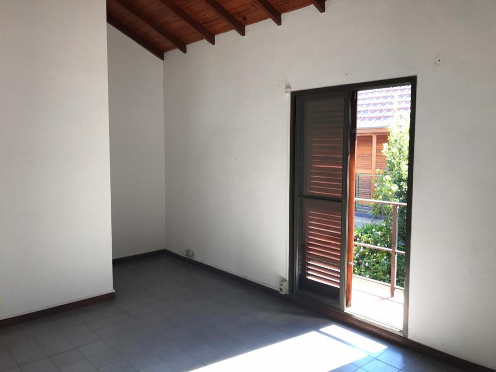 Córdoba 742 · Merlo — foto 3