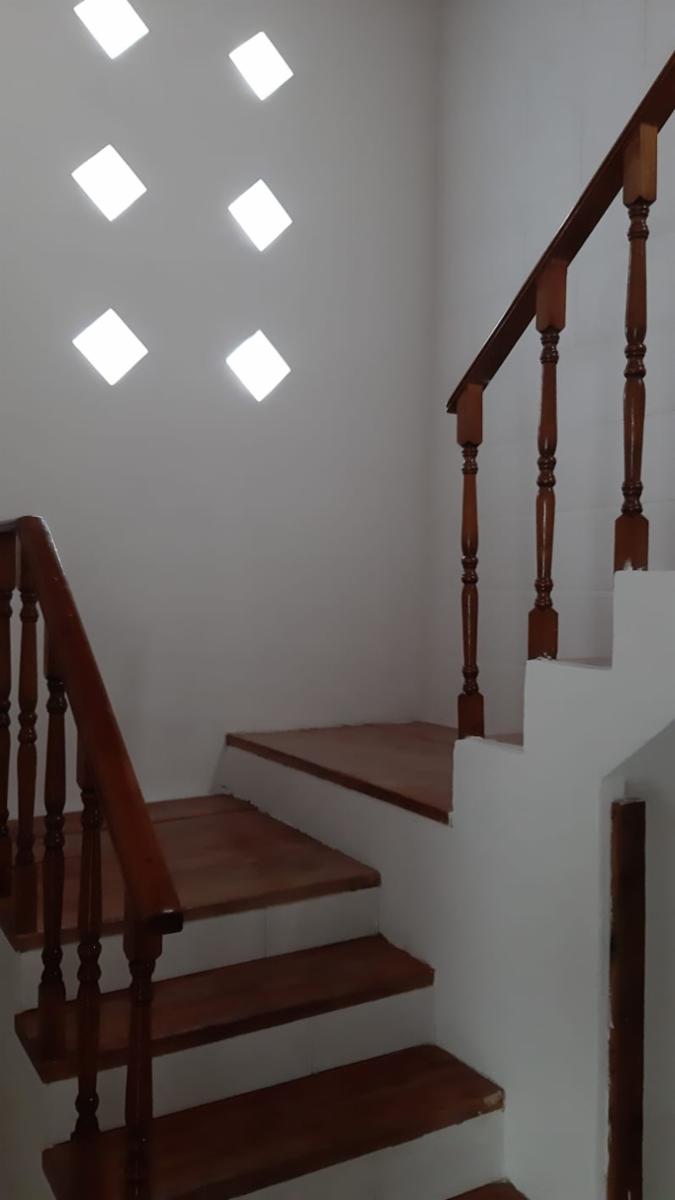AVDOR. CATTANEO 800 · Morón — foto 11