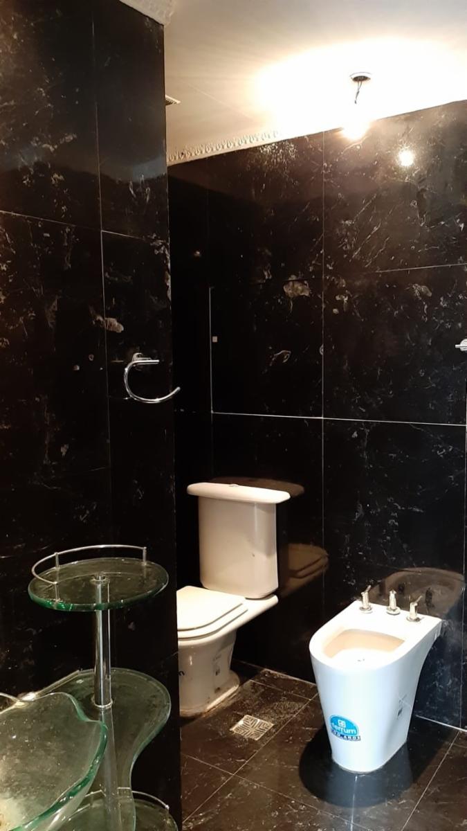 AVDOR. CATTANEO 800 · Morón — foto 17