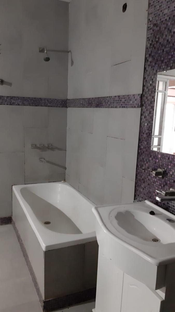 AVDOR. CATTANEO 800 · Morón — foto 9