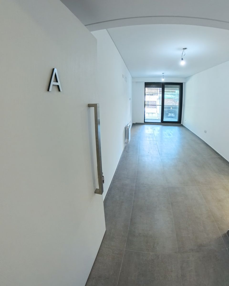 POLA 63 · Villa Luro — foto 3