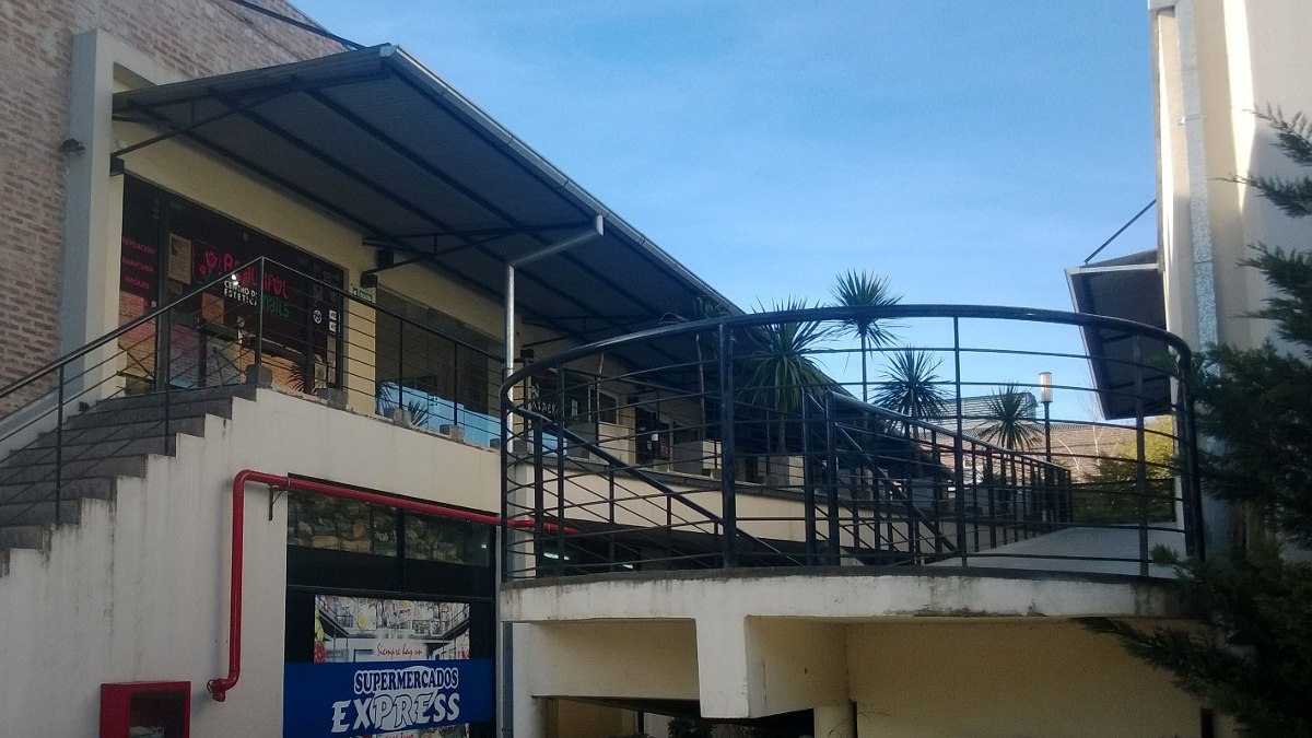 Av Caamaño 1175 · Pilar — foto 3