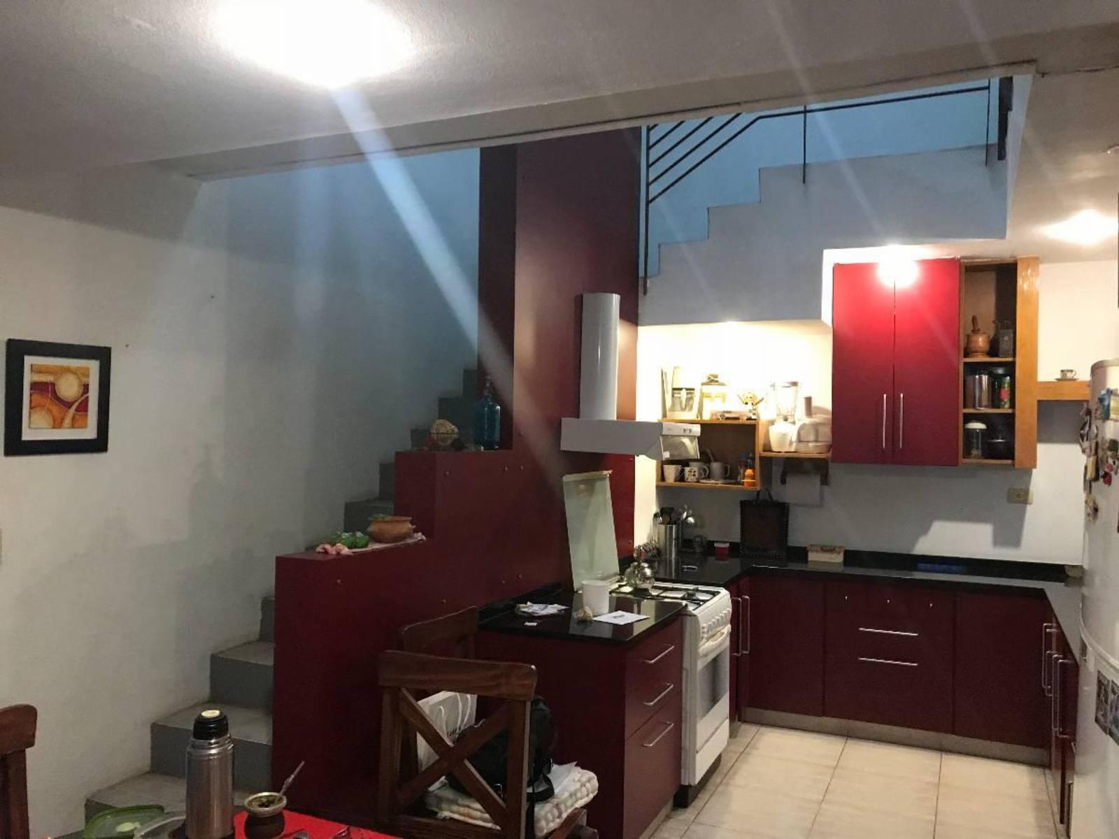 Catriel 1200 Ramos Mejia - Casa de 3 ambientes en venta