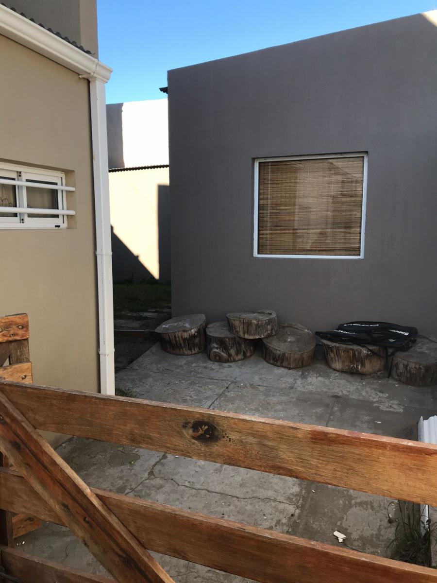 alfonsin 481 · Monte Hermoso — foto 23