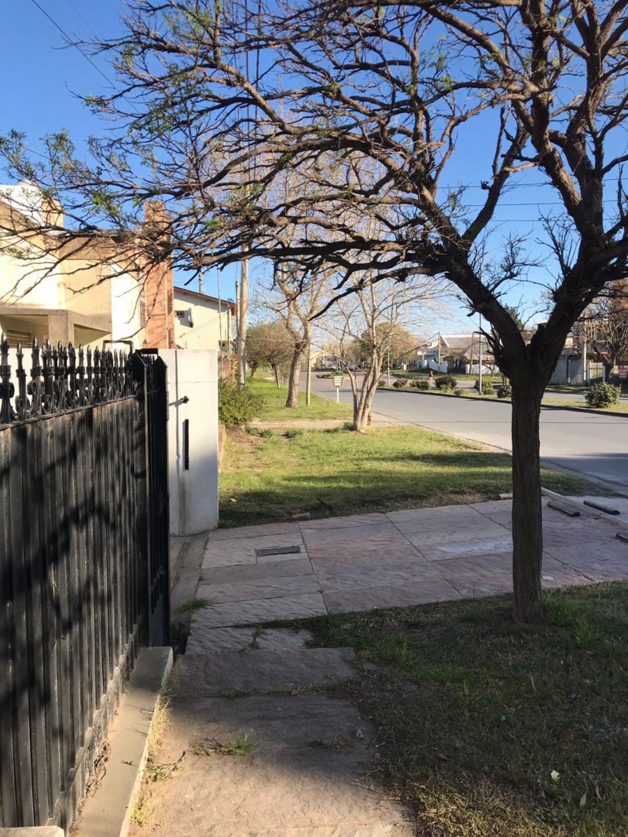 alfonsin 481 · Monte Hermoso — foto 4