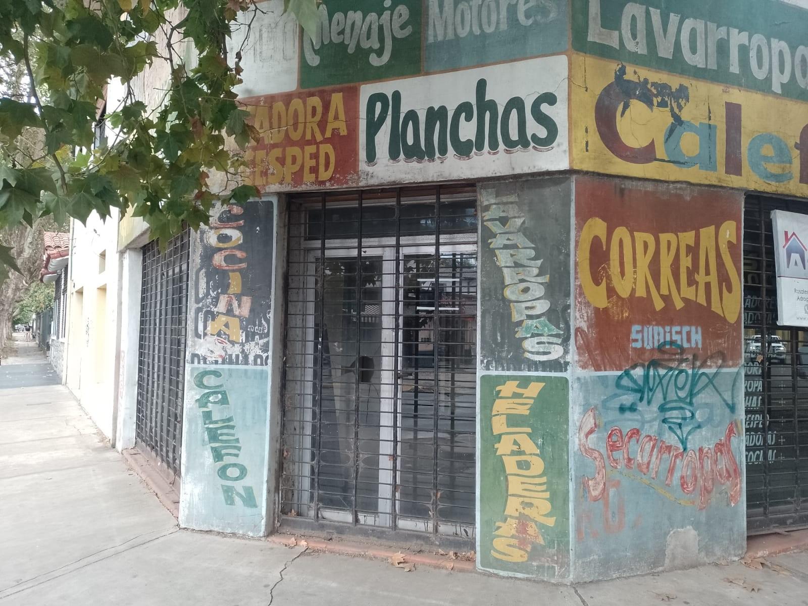 Castelli 906 · Almirante Brown — foto 4