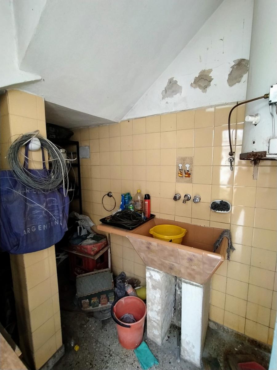Agustín Delia 162 · La Matanza — foto 9