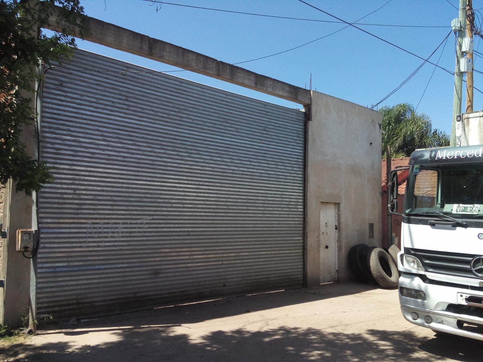 Galpon a al ventaa 5 cuadras de Ruta 24