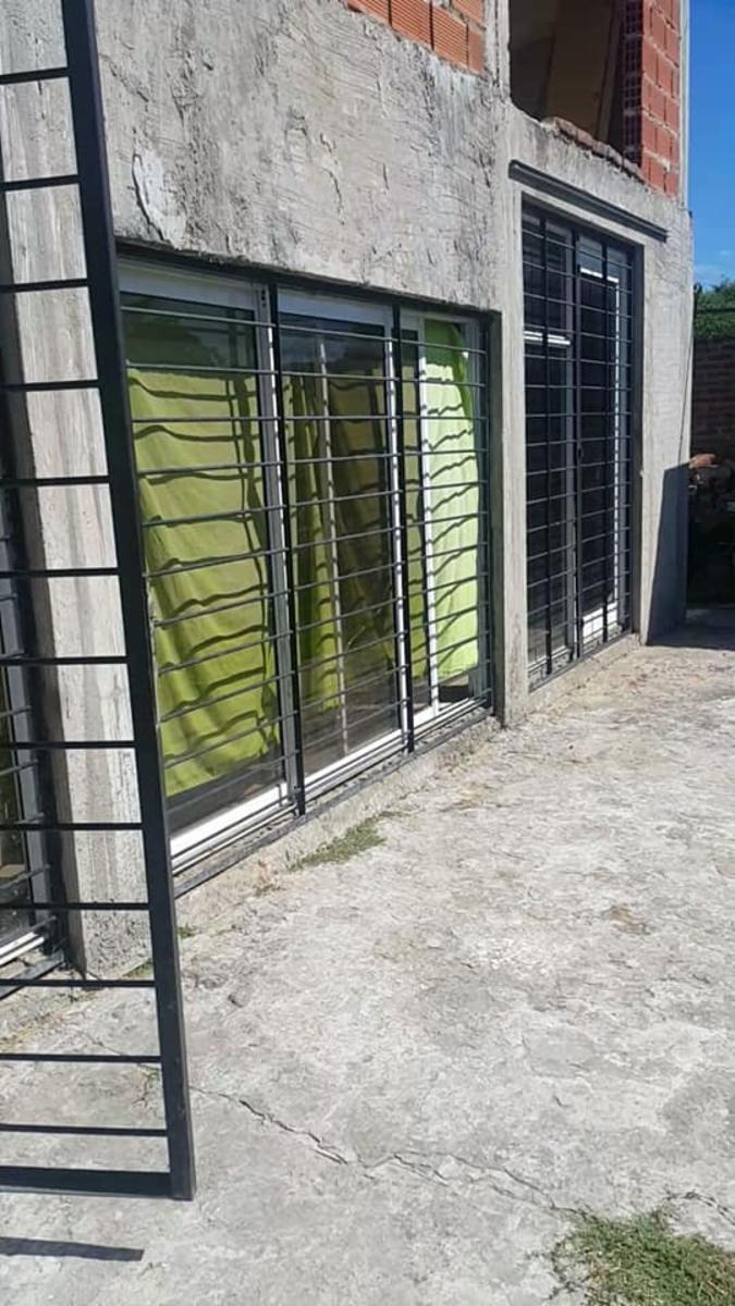 general paz 603 · San Vicente — foto 12
