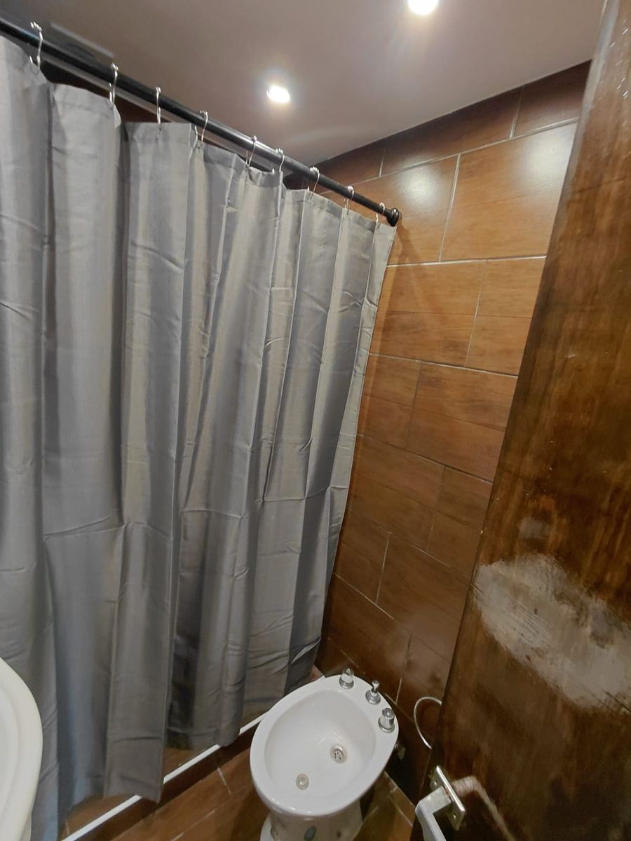 Nicolas Repetto 431 · Hurlingham — foto 17