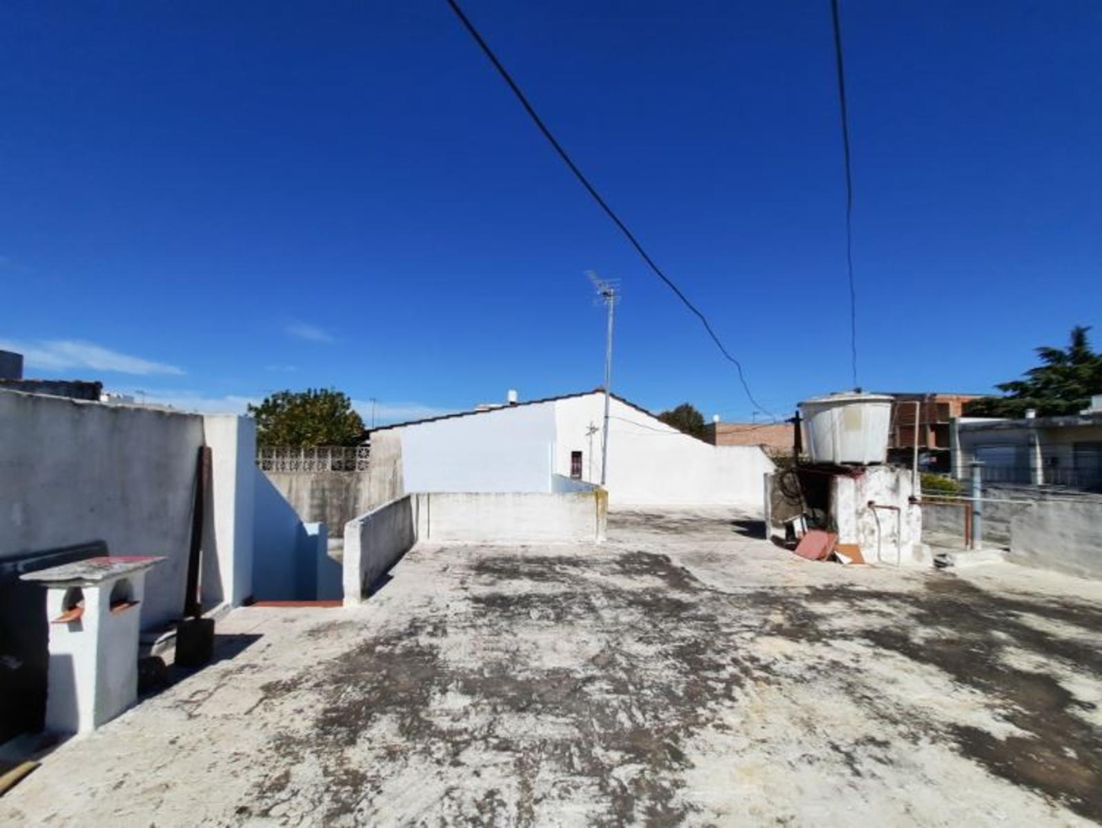 Newton 1300 · Morón — foto 22