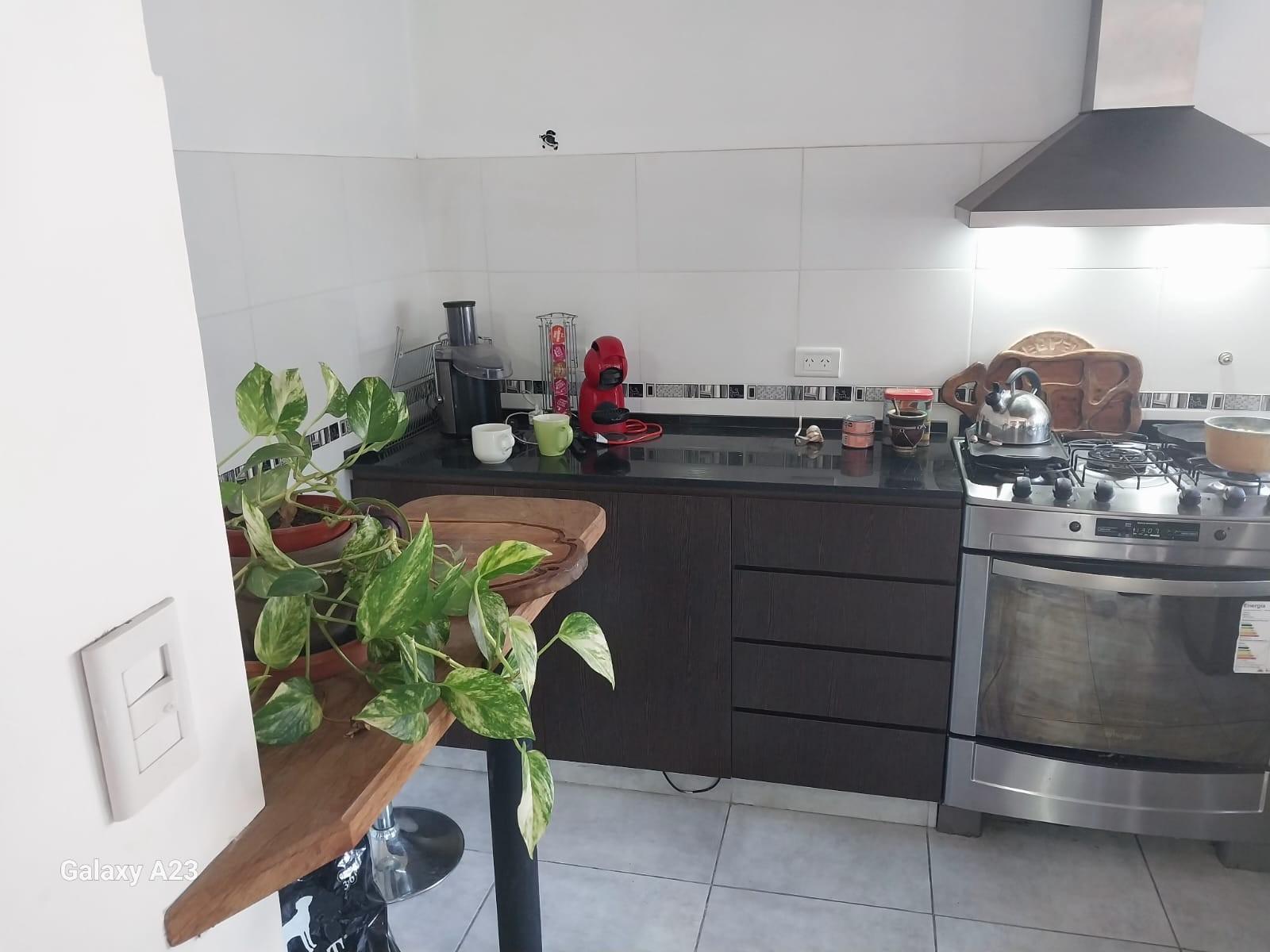 Los Paraísos 82 · Ituzaingó — foto 3