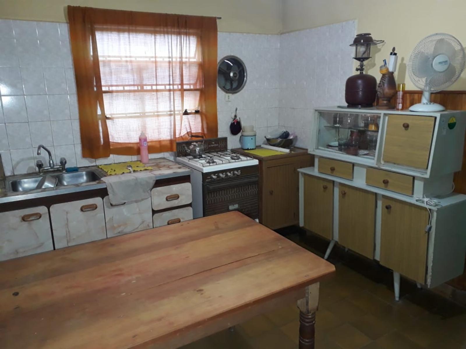 Saenz Peña 1537 · Almirante Brown — foto 10