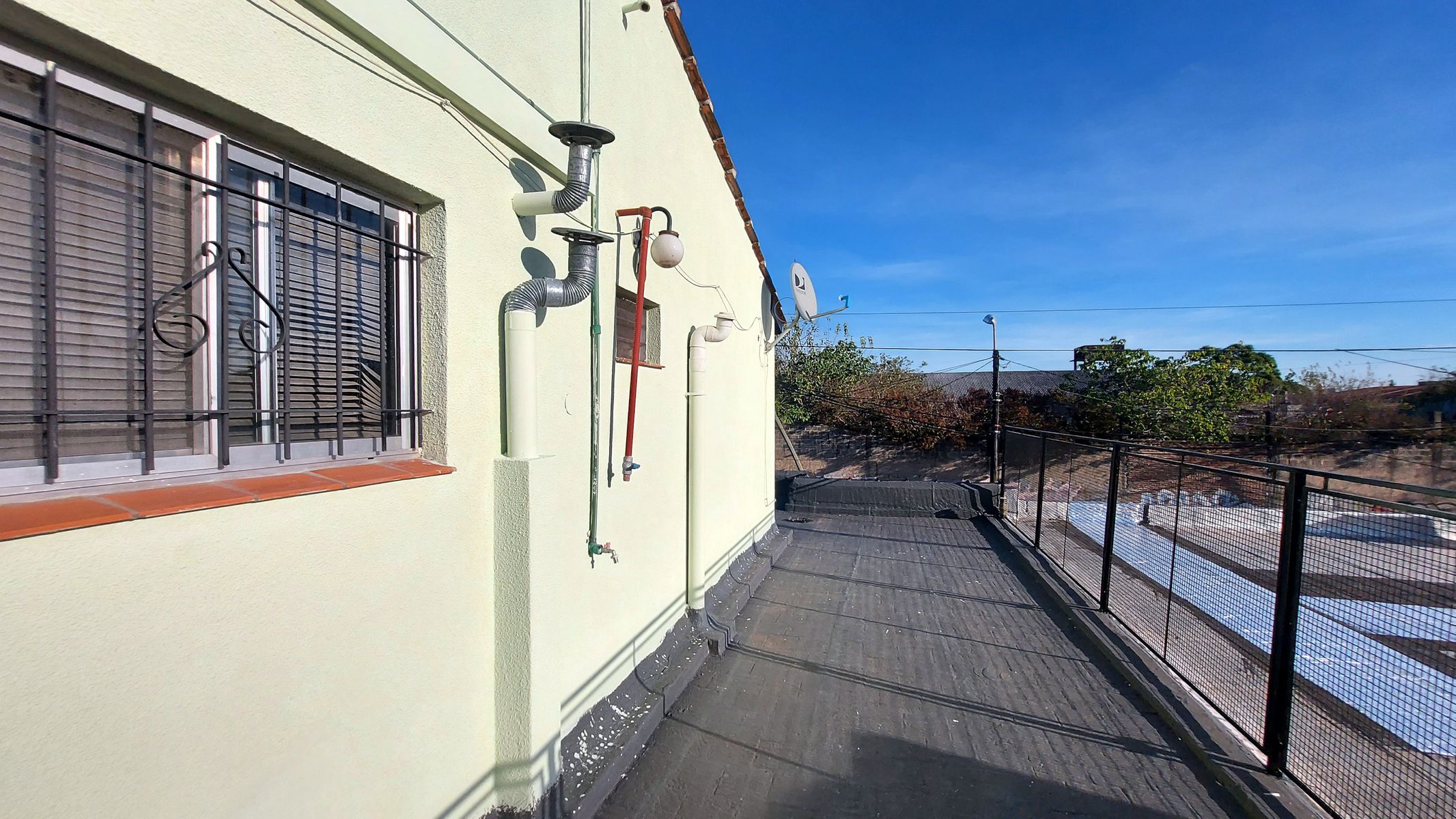 Cartagena 690 · Morón — foto 3