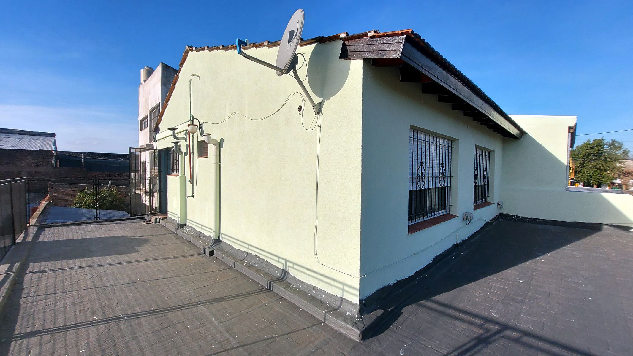 Cartagena 690 · Morón — foto 4