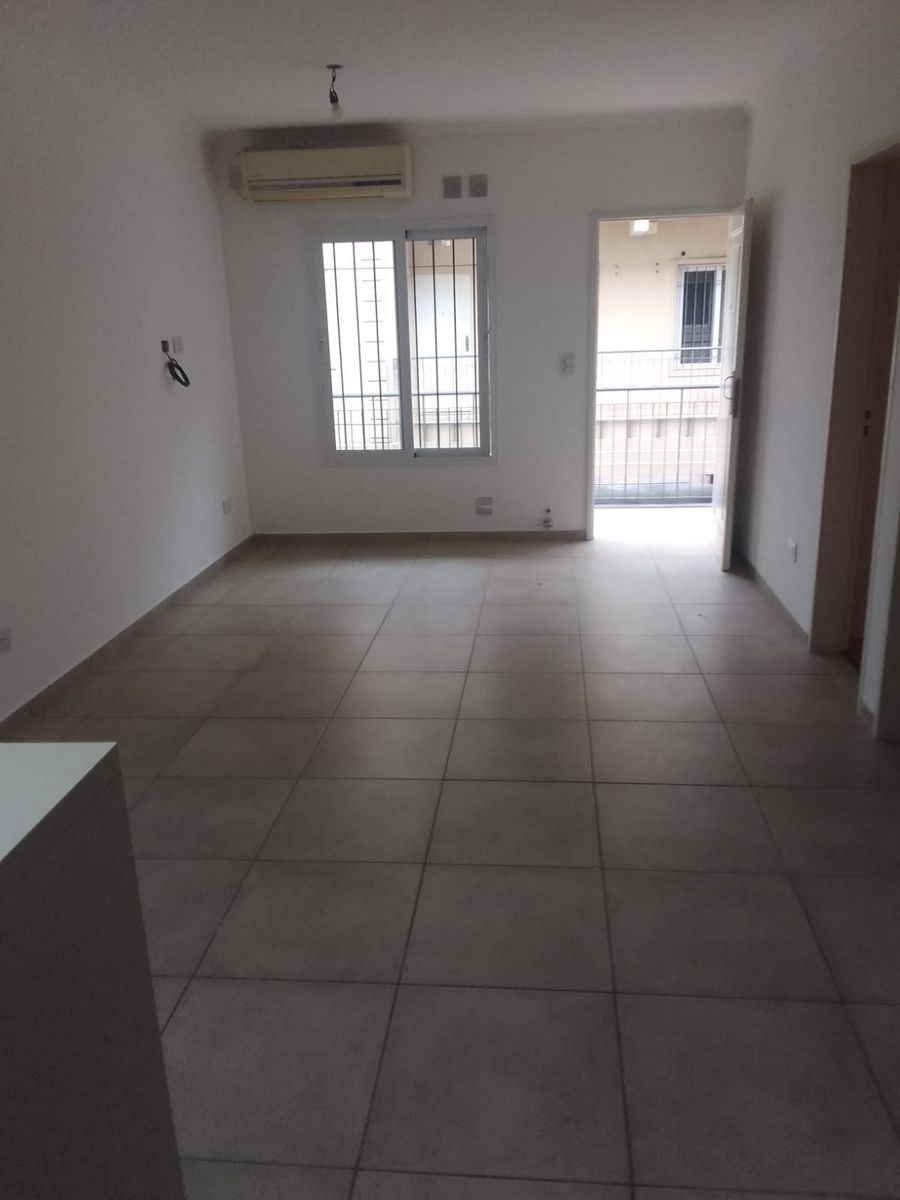 ARENALES 300 · La Matanza — foto 3