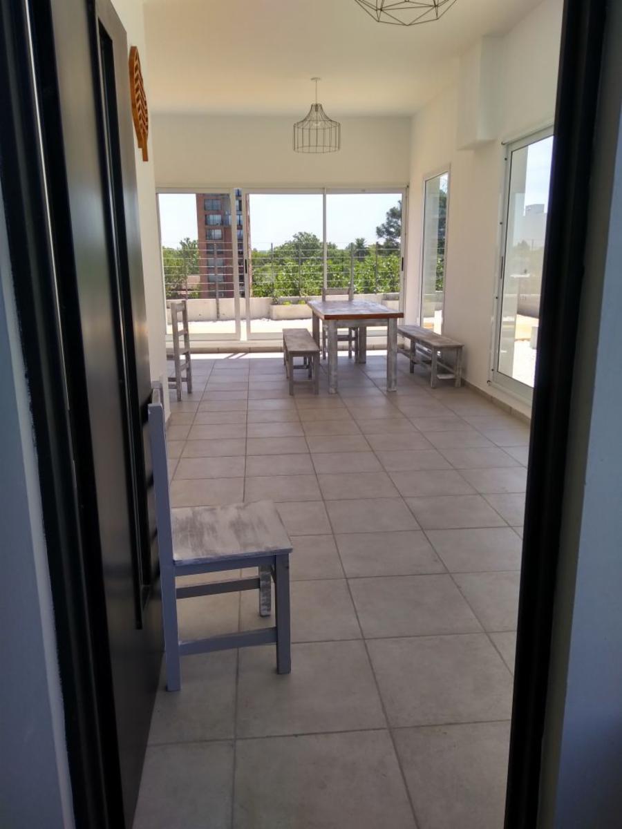 MONTES DE OCA 348/50 · Tigre — foto 11