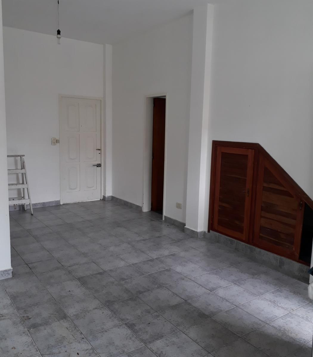 PH 2 AMB C/PATIO - MORÓN SUR - IDEAL INVERSOR