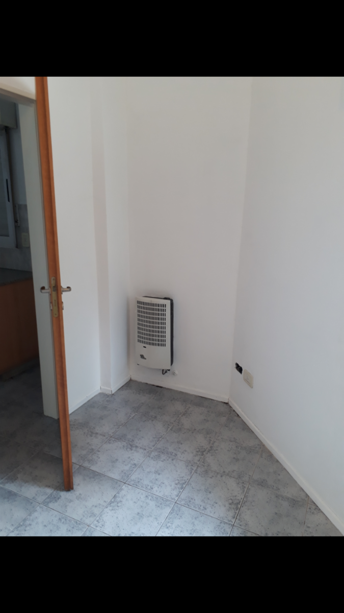 Horacio Julián 1200 · Morón — foto 3