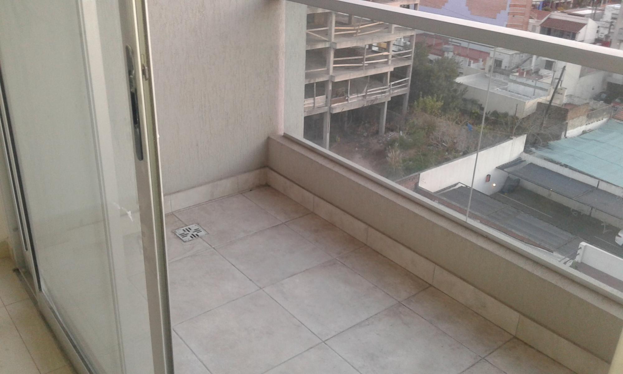Mendoza 170 · Morón — foto 6