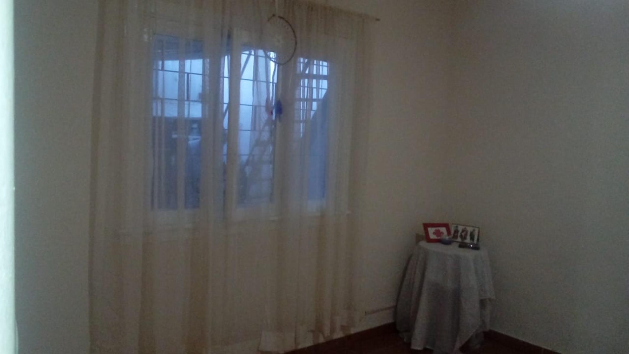 VICTOR HUGO 1200 · Avellaneda — foto 13
