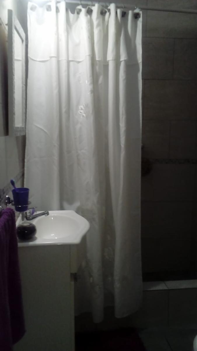 VICTOR HUGO 1200 · Avellaneda — foto 7