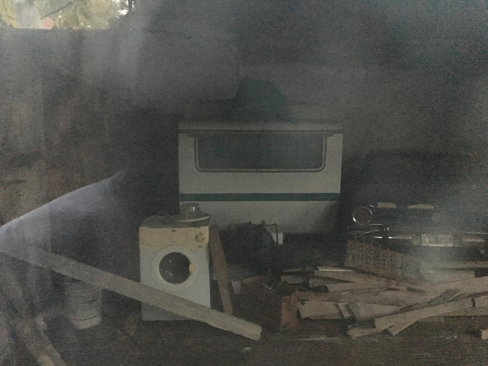 SE VENDE LOTE DE 10 X 50 CON GALPÓN Y CASA A RECICLAR