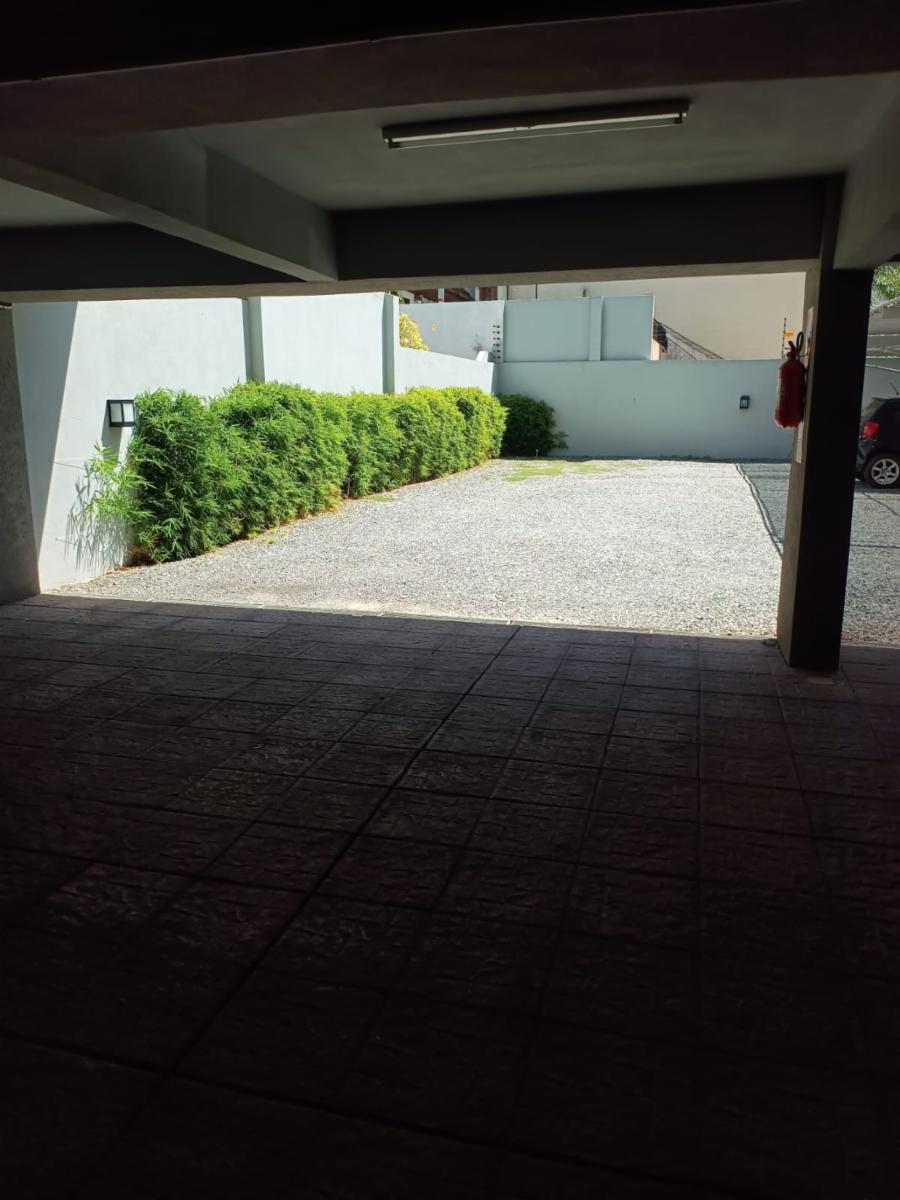 VENTA - 2 AMB CENTRO DE MORON