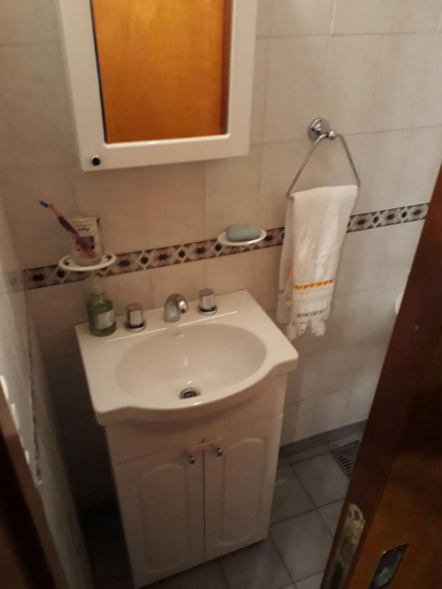 LARREA 220 · Quilmes — foto 3