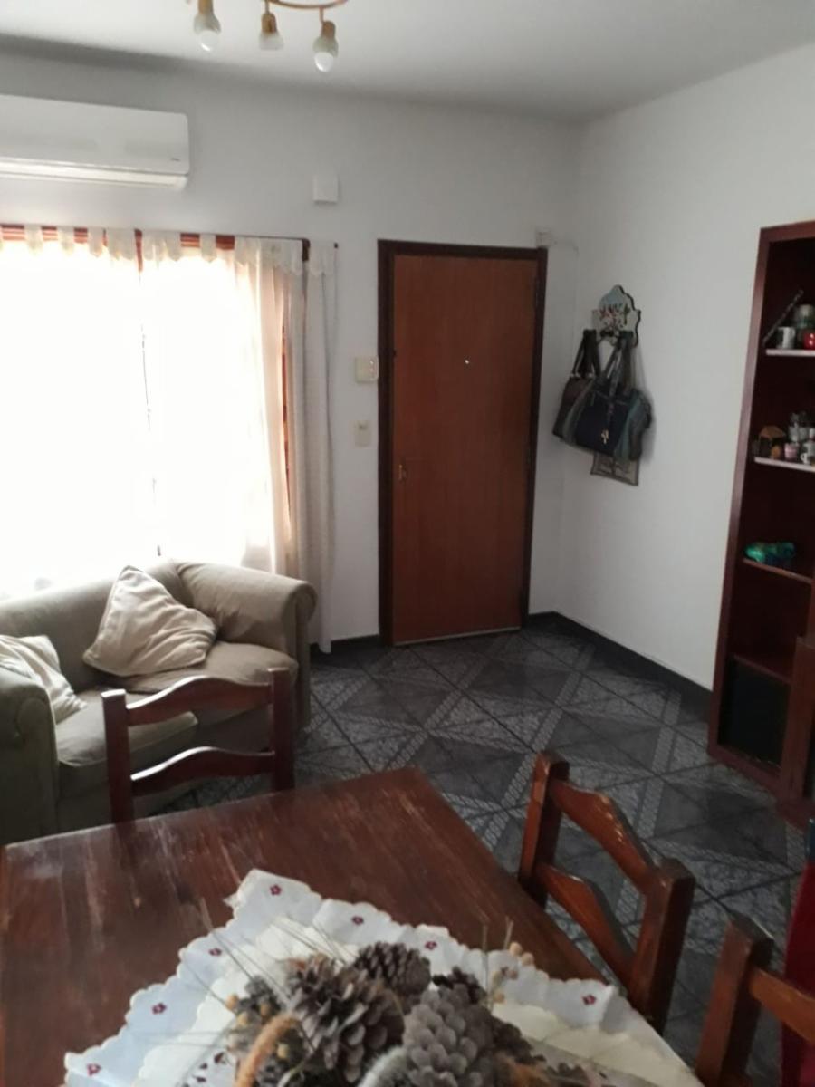 LARREA 220 · Quilmes — foto 9